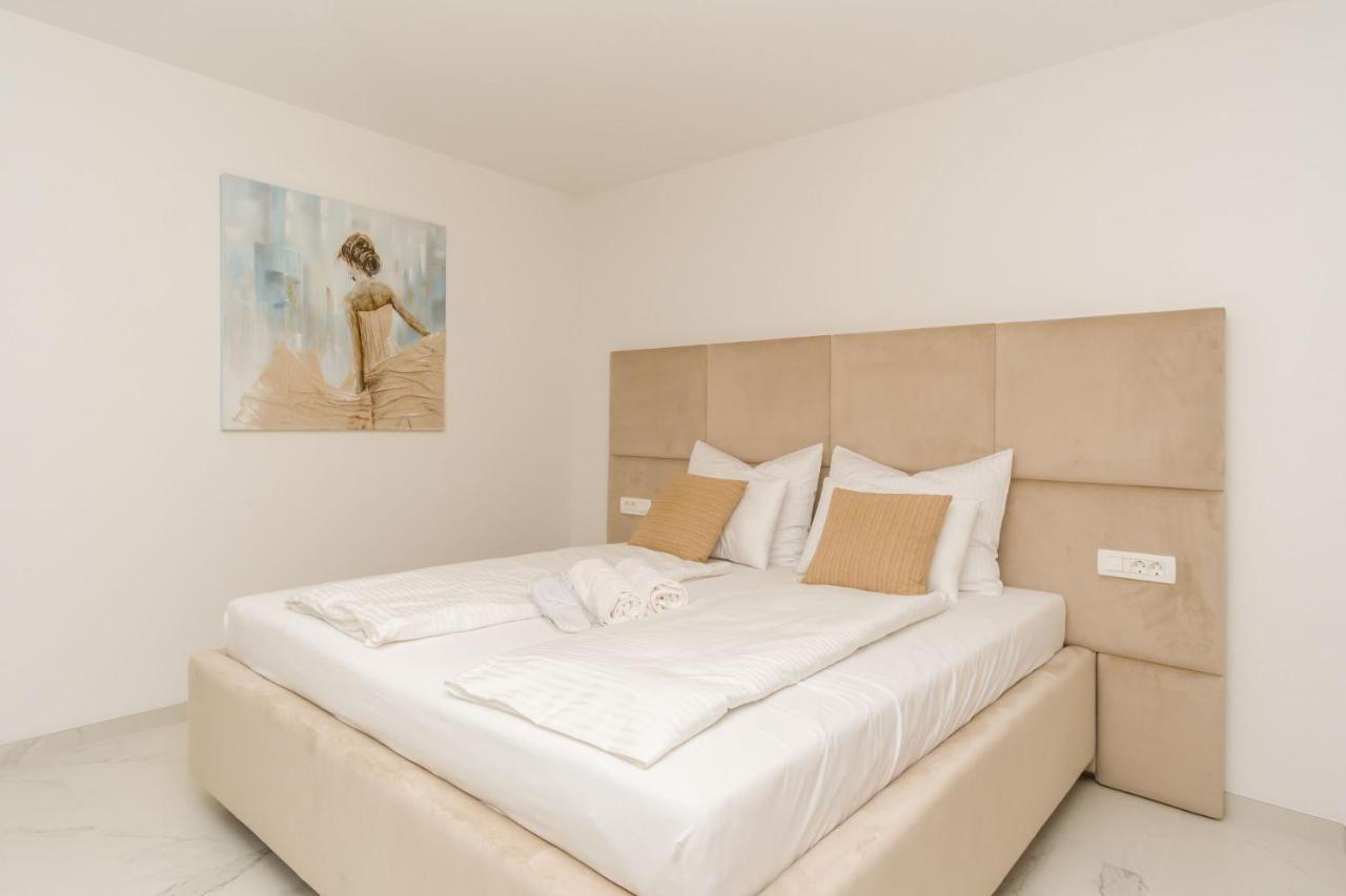 Apartmani Simi - The Sun Цриквеница Экстерьер фото